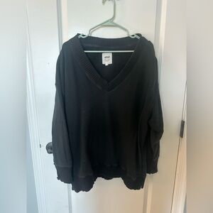 Aerie oversized, black sweat sweater